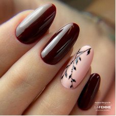 La Femme, Gel Polish UV&LED 8gr - H060_Imperial Red